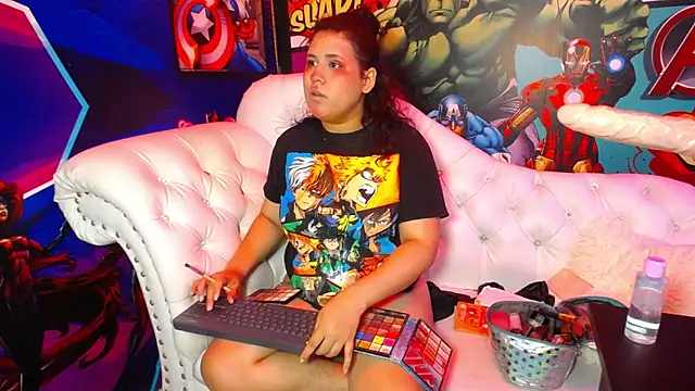 Snapshot of candy_hairy chatting on October 29, 2:38 am candy hairy online show from October 29, 2:38 am