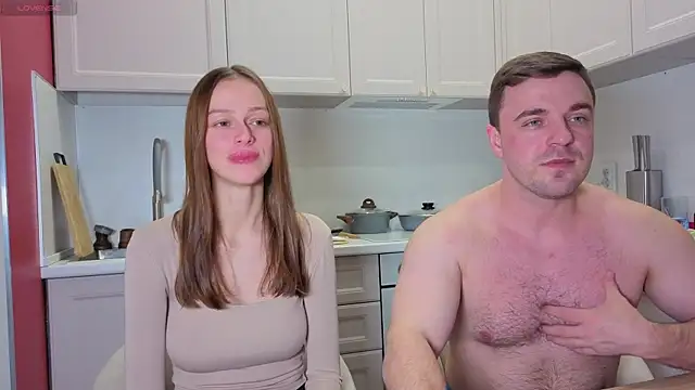 Snapshot of fcjuicy_pussy chatting on October 23, 9:59 am fcjuicy pussy online show from October 23, 9:59 am