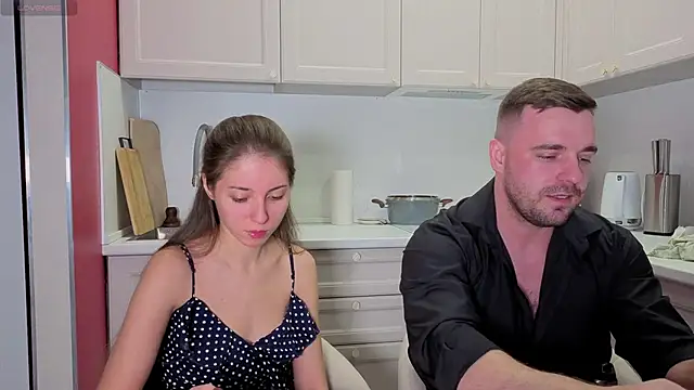 Snapshot of fcjuicy_pussy chatting on September 21, 7:34 pm fcjuicy pussy online show from September 21, 7:34 pm