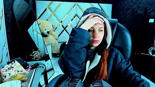 Paris Petit online show from November 21, 8:55 pm