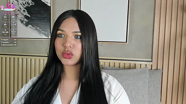 Snapshot of Ali_Vega_ chatting on October 1, 7:52 pm Ali Vega online show from October 1, 7:52 pm