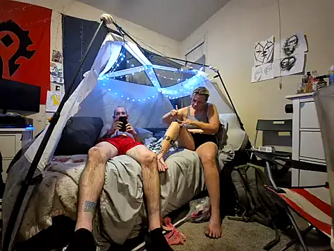 lit702 online show from October 4, 10:54 am