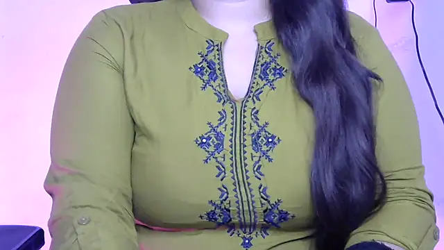 Cute-Ayesha online show from September 12, 8:12 am