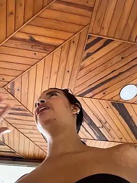 Laura fernandezII online show from March 7, 10:06 pm