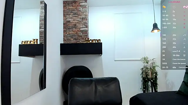 Snapshot of LenaRuiz_ chatting on September 14, 5:00 pm LenaRuiz online show from September 14, 5:00 pm