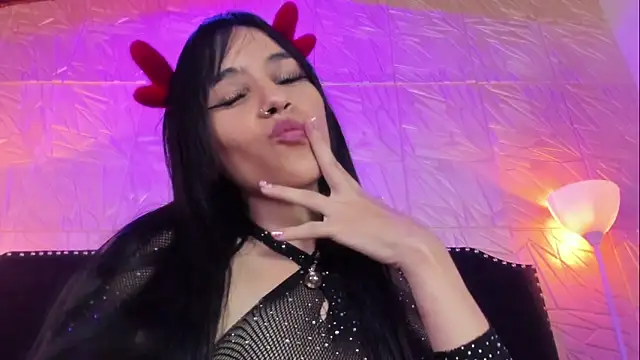 Sofii Carter online show from December 13, 9:10 pm