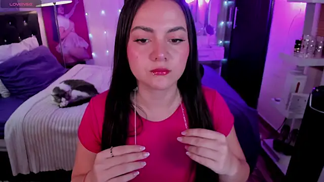 NahiaraEvans  online show from October 6, 6:52 am