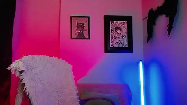 kim jeins11 online show from October 1, 12:04 am