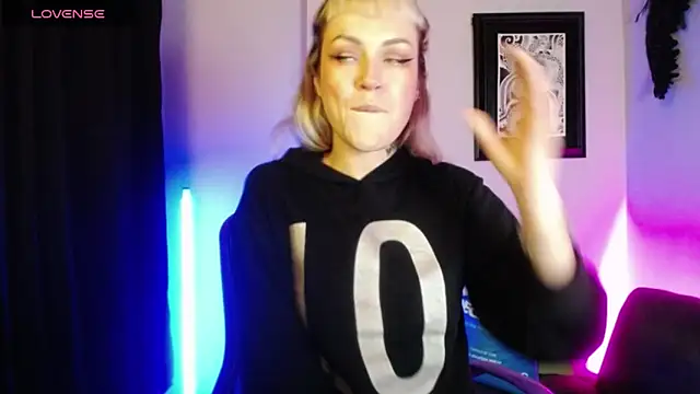 kim jeins11 online show from October 15, 2:14 am