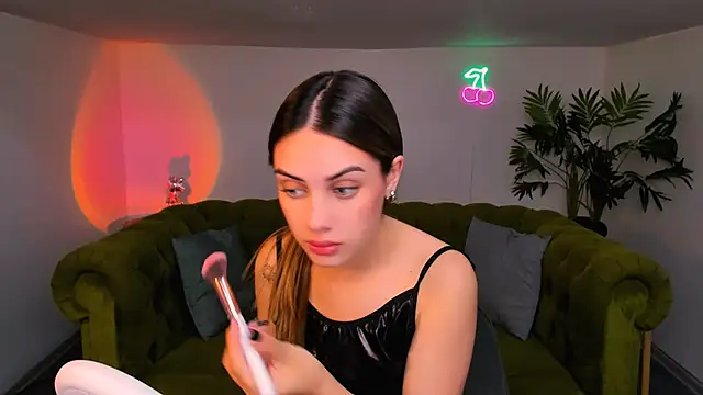  shyy girl online show from October 2, 6:18 am