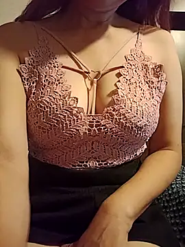 Snapshot of KITTEN-10 chatting on October 12, 3:53 am KITTEN-10 online show from October 12, 3:53 am