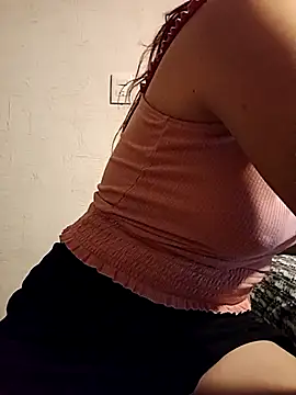 Snapshot of KITTEN-10 chatting on September 11, 3:40 am KITTEN-10 online show from September 11, 3:40 am