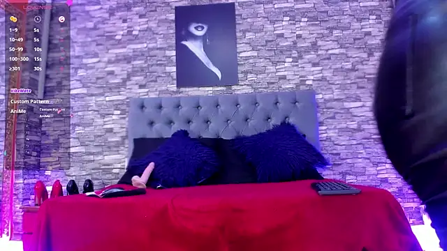 VickyJohnson1 online show from May 30, 8:49 pm