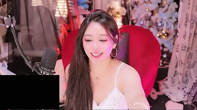 Missy Nana21 online show from October 12, 4:31 pm