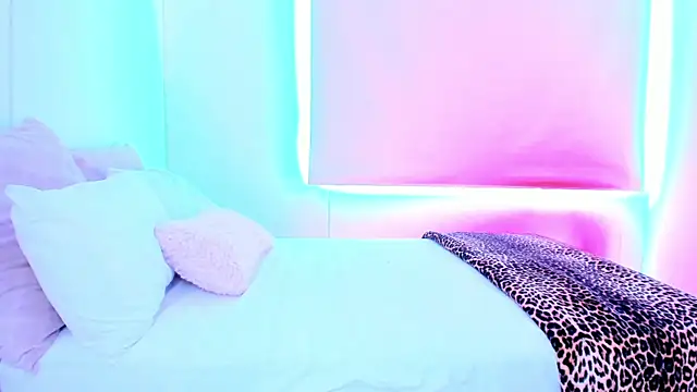 Alexis Rosse online show from March 30, 2:05 pm