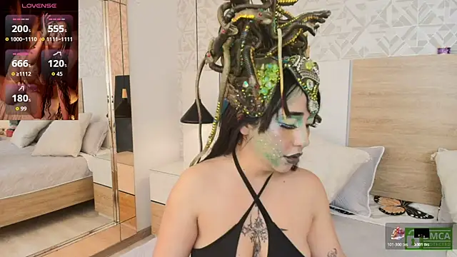 Snapshot of Megansttein_ chatting on October 30, 9:05 pm Megansttein online show from October 30, 9:05 pm