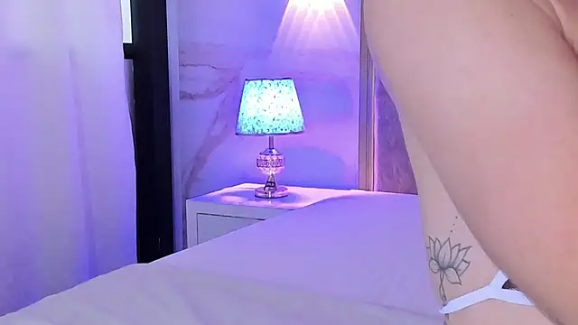 MaxiRogers online show from December 20, 12:20 pm