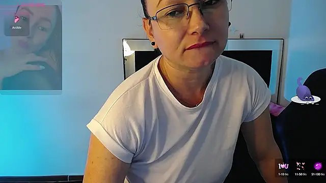 Snapshot of milly_sanchez chatting on October 13, 11:07 pm milly sanchez online show from October 13, 11:07 pm