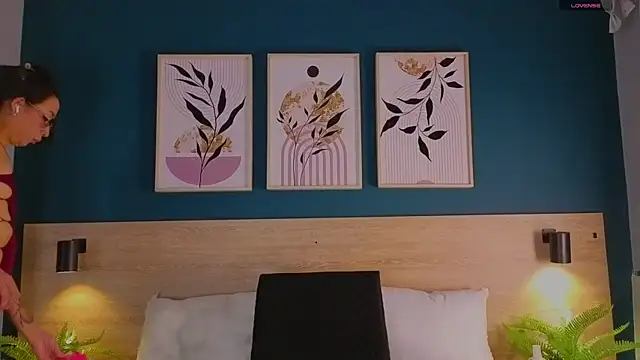 Snapshot of GabyPetit chatting on September 20, 8:07 pm GabyPetit online show from September 20, 8:07 pm