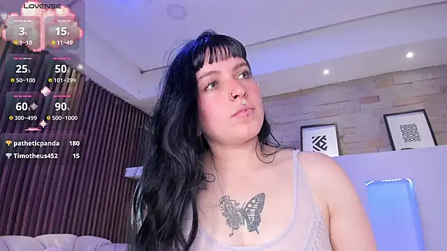 Lucy Smith2 online show from September 16, 9:45 pm