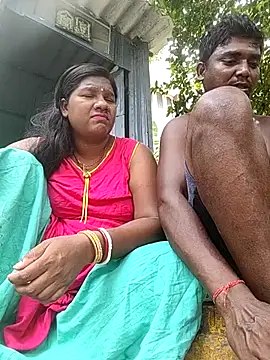 Snapshot of pujavinod chatting on October 13, 7:33 am pujavinod online show from October 13, 7:33 am