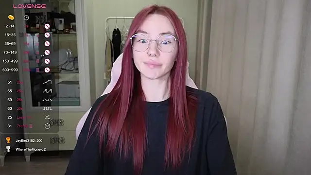 Snapshot of littlevildevil chatting on September 27, 11:17 am littlevildevil online show from September 27, 11:17 am