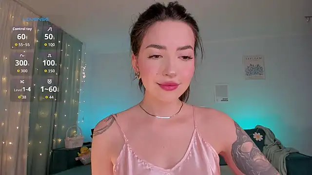 Oh My Dianee online show from April 1, 7:53 am