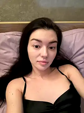 julya flowerss online show from October 18, 11:28 pm