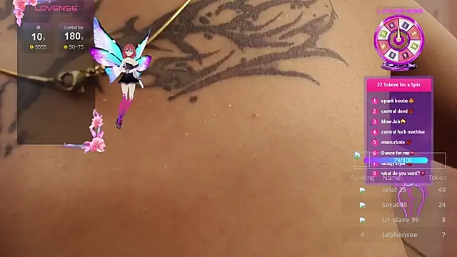 Snapshot of Violetta_Suky chatting on October 7, 1:59 pm Violetta Suky online show from October 7, 1:59 pm