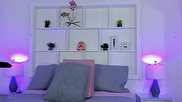 Jenifer Diaz online show from February 3, 12:54 pm