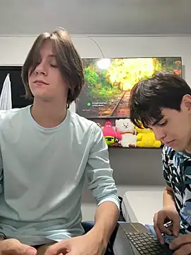 Alex and Fabian online show from January 15, 5:46 am