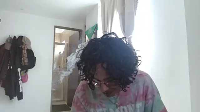 fenixmfx19 online show from February 25, 7:12 pm