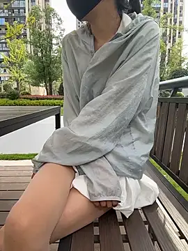 StarlitUnicorn online show from October 3, 6:40 am