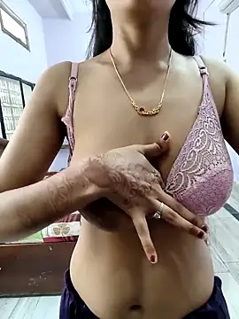 Snapshot of priya_sharma02 chatting on October 14, 7:33 am priya sharma02 online show from October 14, 7:33 am