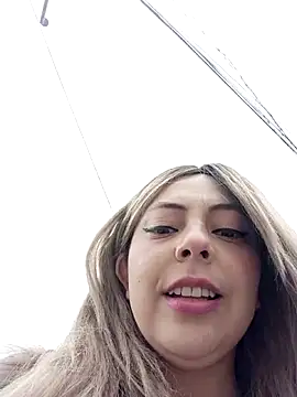 madelaine- online show from January 5, 6:11 pm