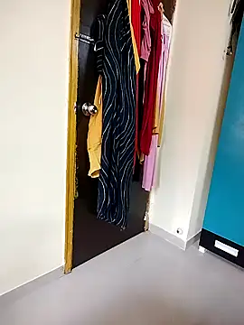 Snapshot of PayalSharmahot143 chatting on October 7, 3:33 am PayalSharmahot143 online show from October 7, 3:33 am