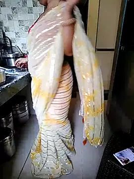 Snapshot of PayalSharmahot143 chatting on October 14, 5:10 am PayalSharmahot143 online show from October 14, 5:10 am