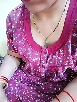 Snapshot of PayalSharmahot143 chatting on October 22, 4:28 am PayalSharmahot143 online show from October 22, 4:28 am