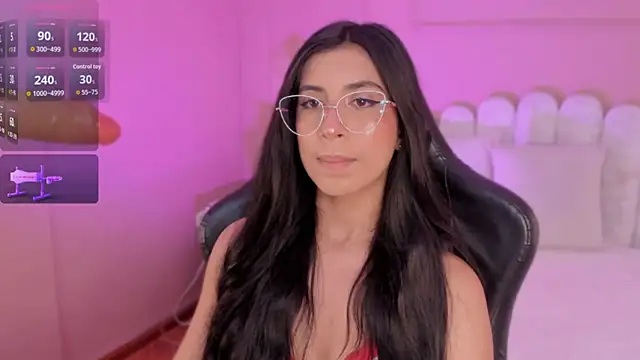 zia cooper online show from December 3, 7:16 pm