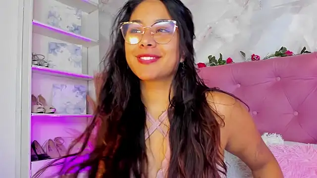 AnnaQueen  online show from October 27, 4:13 pm