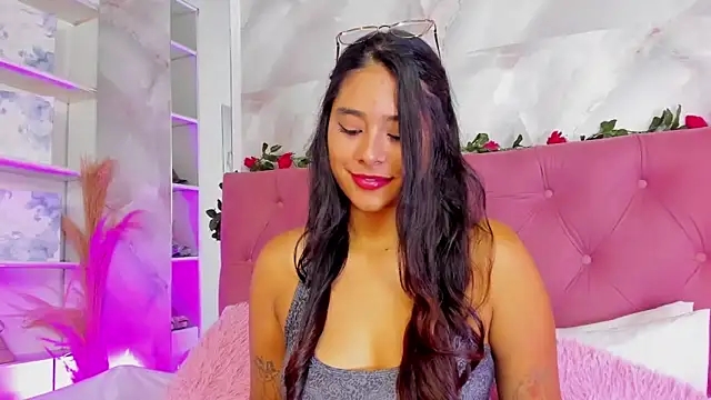 AnnaQueen  online show from October 23, 4:24 pm