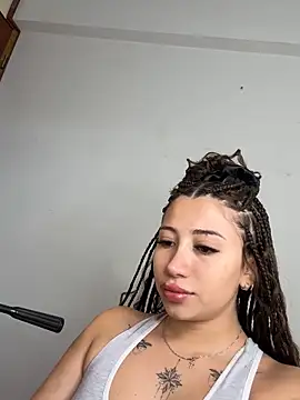 Snapshot of Aixaa_charles chatting on October 14, 7:16 pm Aixaa charles online show from October 14, 7:16 pm