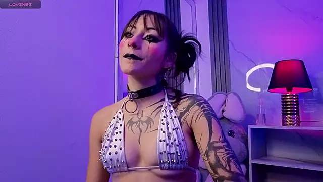 Layla Cullen online show from October 22, 7:52 pm