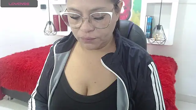 Snapshot of sexy_lady_0 chatting on October 1, 11:59 am sexy lady 0 online show from October 1, 11:59 am