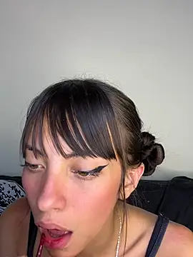 MiaGoth  online show from June 26, 3:08 am