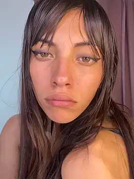 MiaGoth  online show from April 12, 8:33 pm