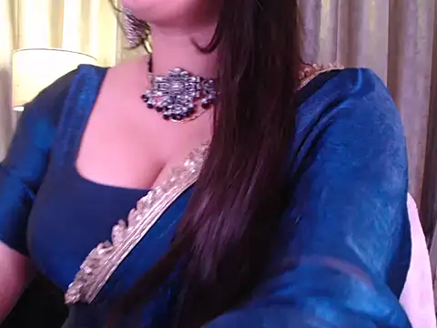 Sexy Myra18 online show from January 15, 5:13 am