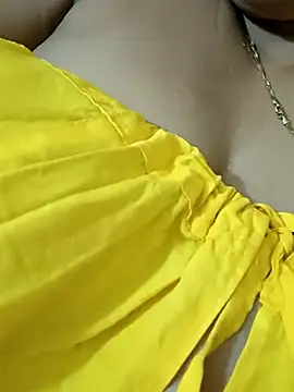 Snapshot of kaamuk_shweta chatting on September 23, 12:31 am kaamuk shweta online show from September 23, 12:31 am