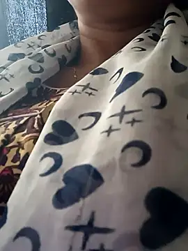 Snapshot of kaamuk_shweta chatting on September 21, 10:36 am kaamuk shweta online show from September 21, 10:36 am