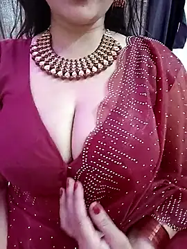 Snapshot of kaamuk_shweta chatting on October 23, 5:46 am kaamuk shweta online show from October 23, 5:46 am